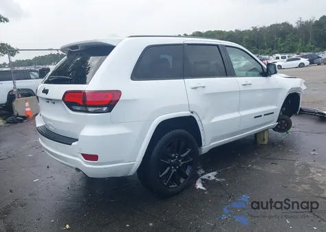 2018 Jeep Grand Cherokee Altitude 4X4 from USA, damaged, VIN 1C4RJFAG5JC479678